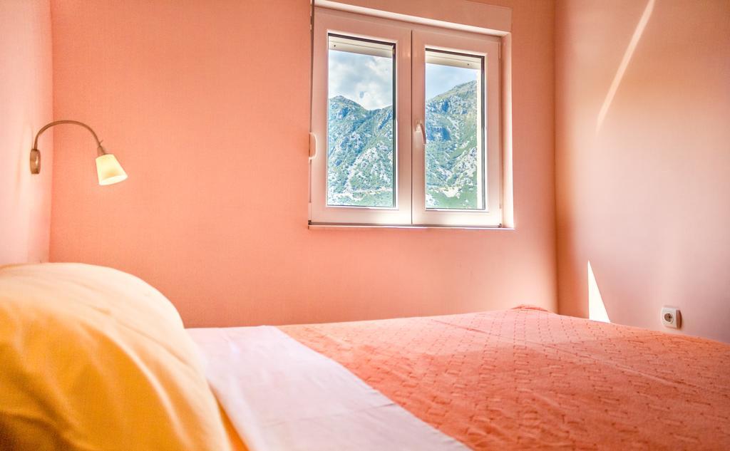 Apartmani Stanovcic Donji Morinj Dış mekan fotoğraf