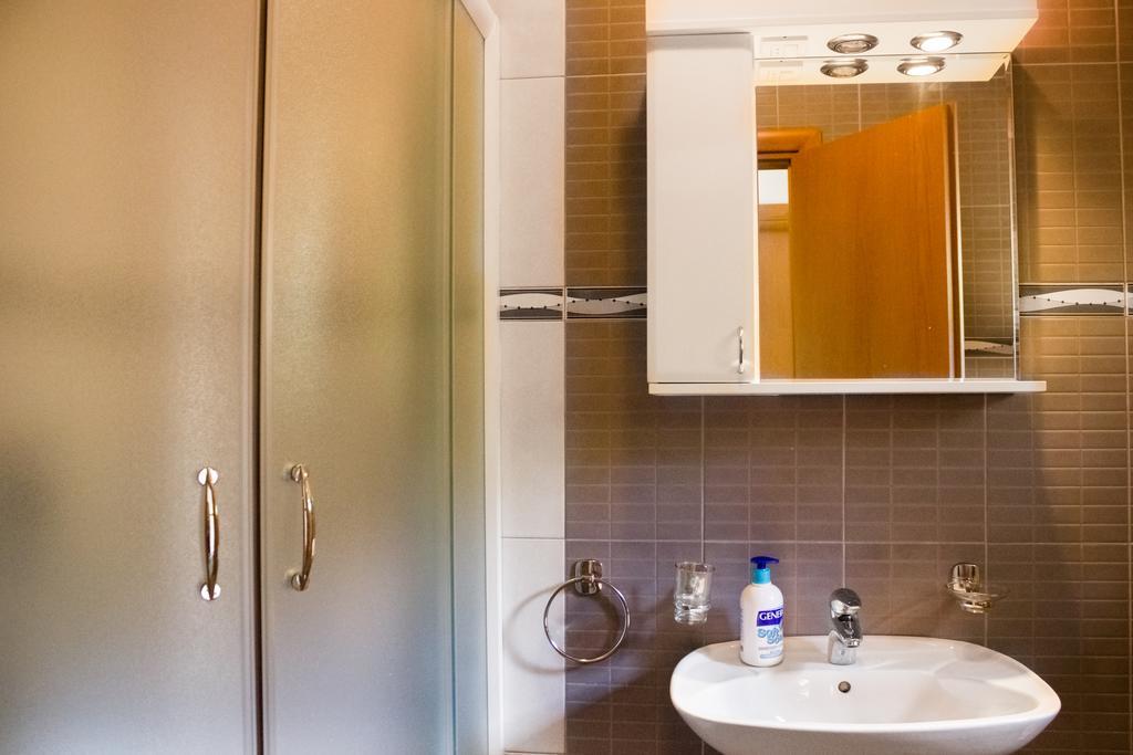 Apartmani Stanovcic Donji Morinj Dış mekan fotoğraf